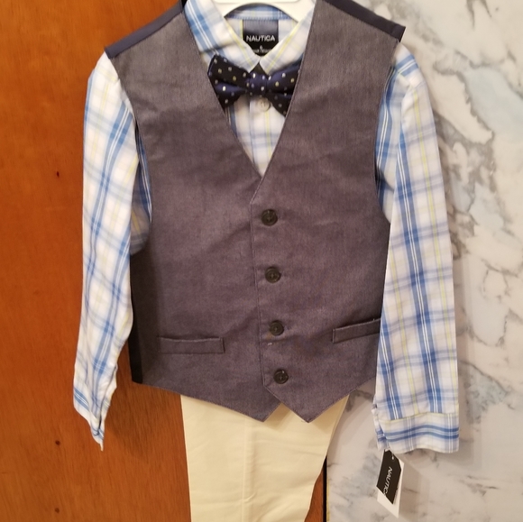 🎉🎉 Host Pick🎉🎉NWT Nautica Boys 4pc Vest Set - Picture 8 of 9